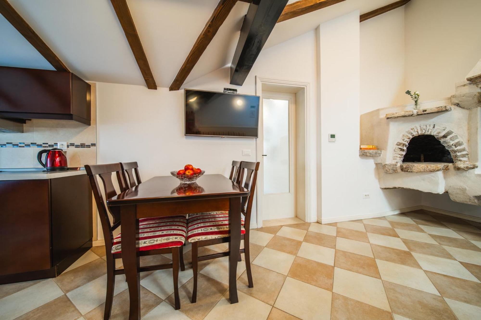 Sunce Palace Apartments With Free Offsite Parking Дубровник Экстерьер фото