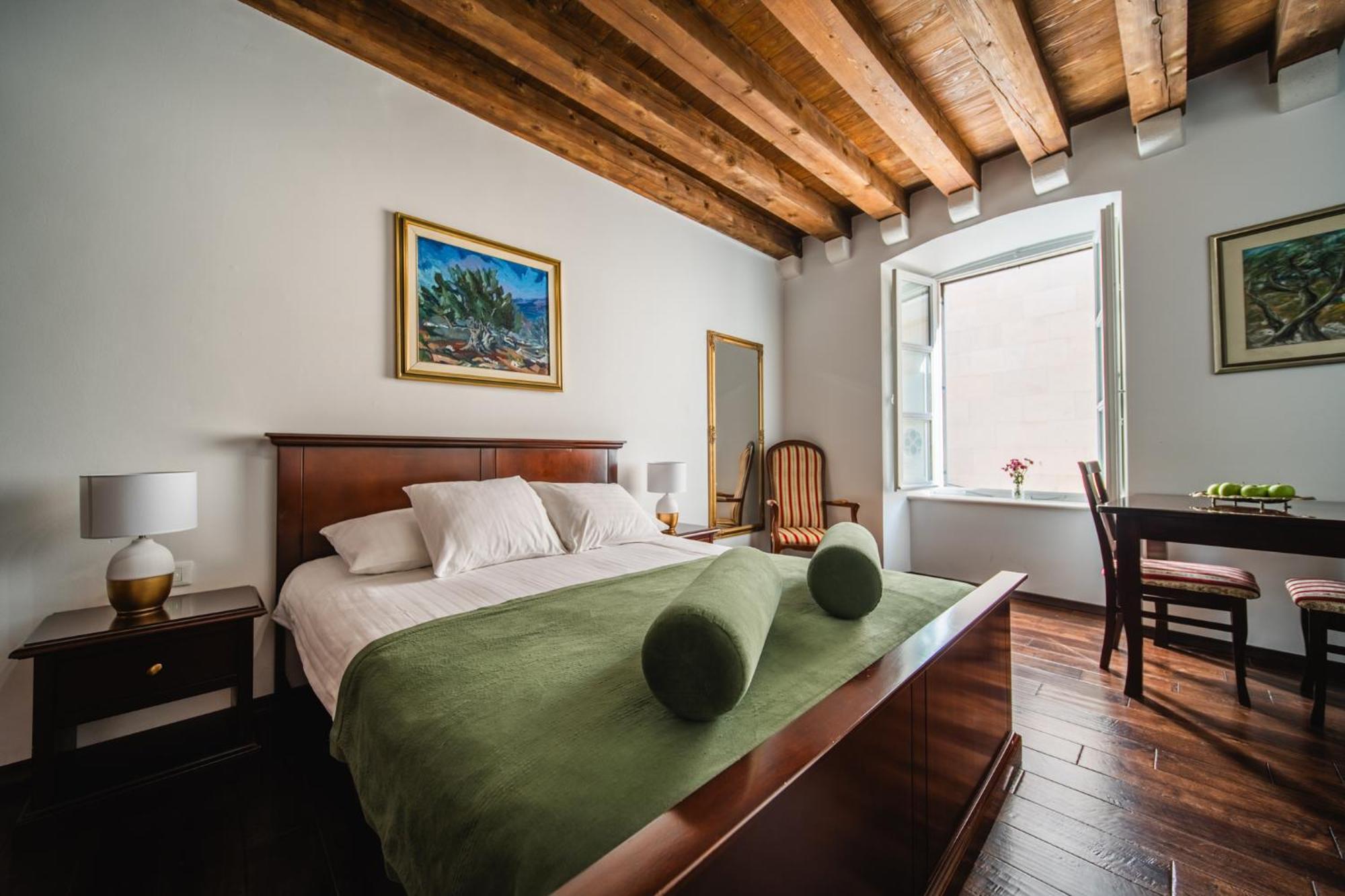 Sunce Palace Apartments With Free Offsite Parking Дубровник Экстерьер фото